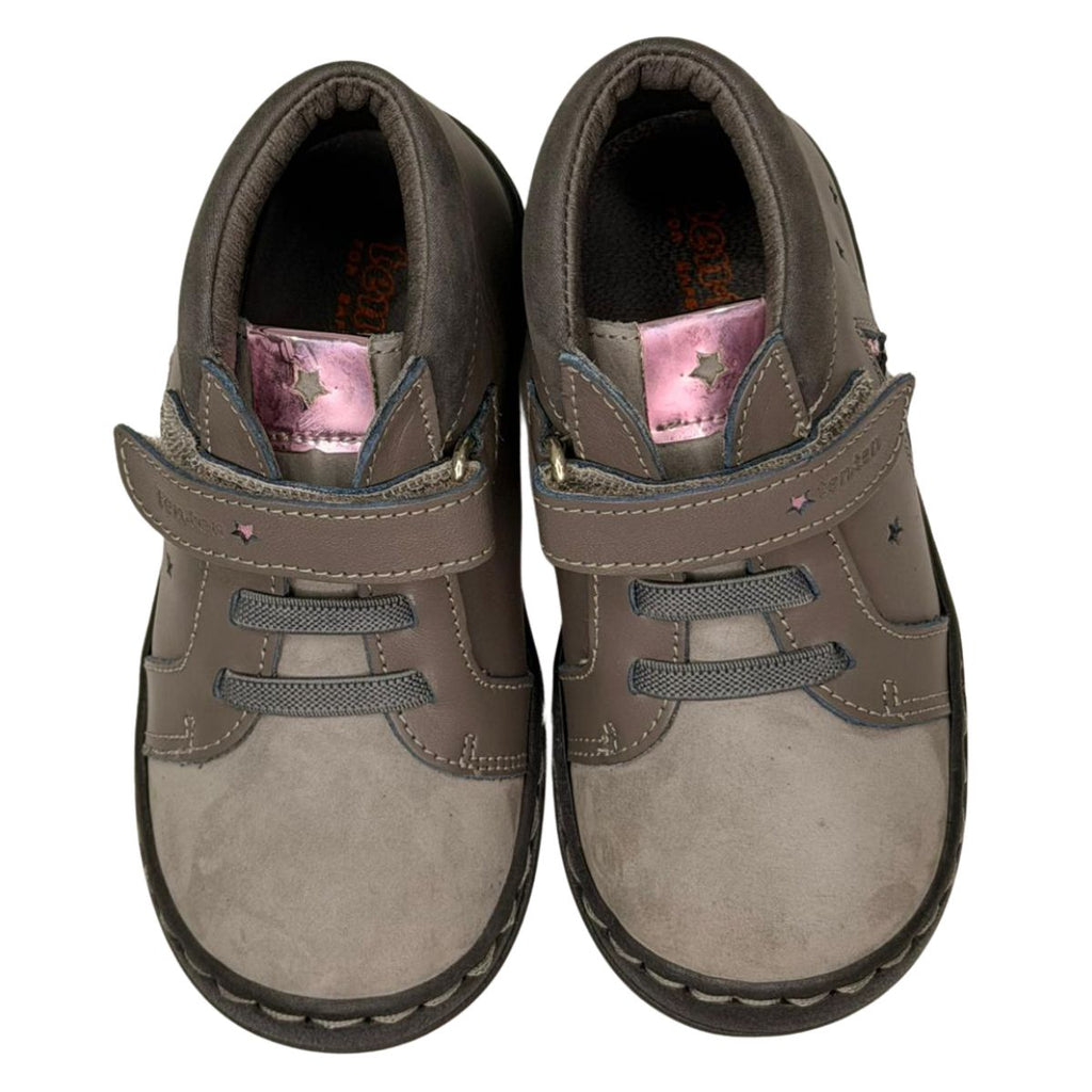 High Top Boots with Star
